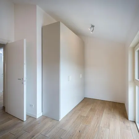 Modern In Lugano * לוגאנו