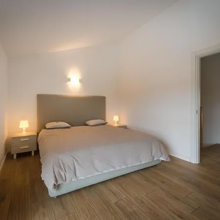 Modern In Lugano * לוגאנו