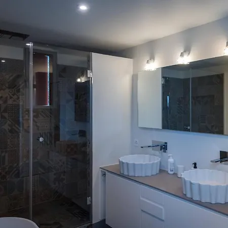 Apartment Modern In Lugano